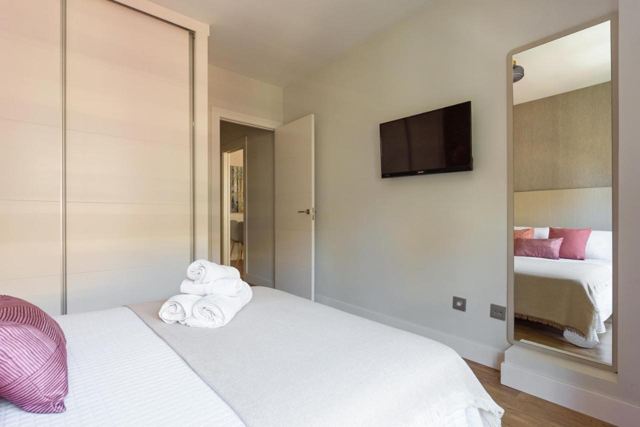 Apartamento Centrico Parking Aire Acondicionado Y Wifi غرناطة المظهر الخارجي الصورة