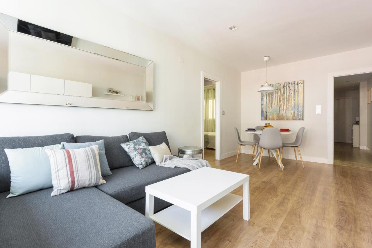 Apartamento Centrico Parking Aire Acondicionado Y Wifi غرناطة المظهر الخارجي الصورة